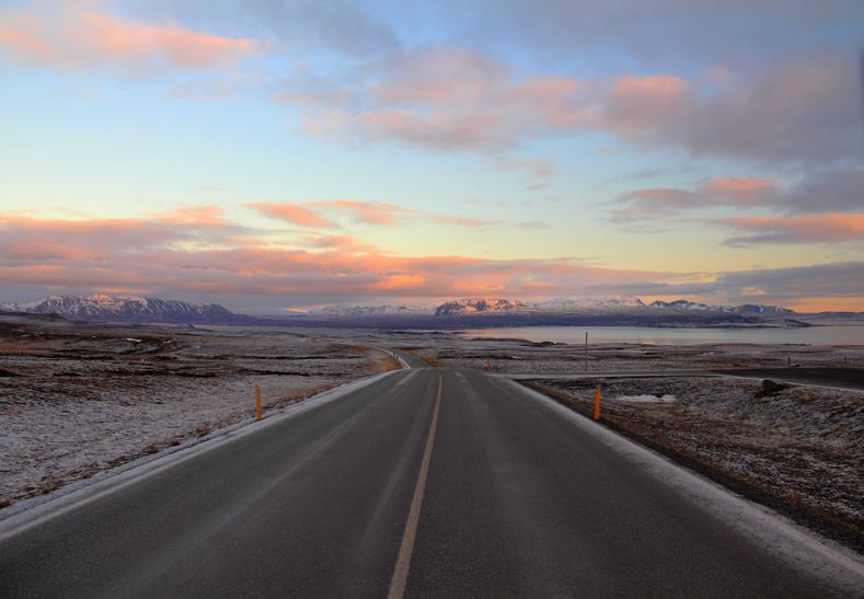 The road to Thingvellir